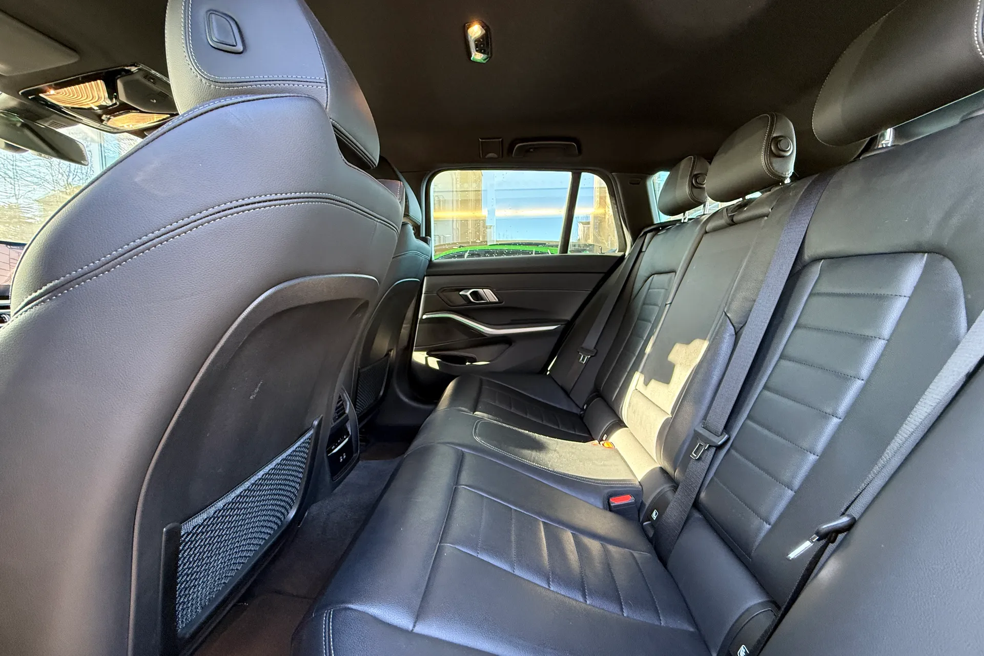 BMW 3 SERIES thumbnail image number 39