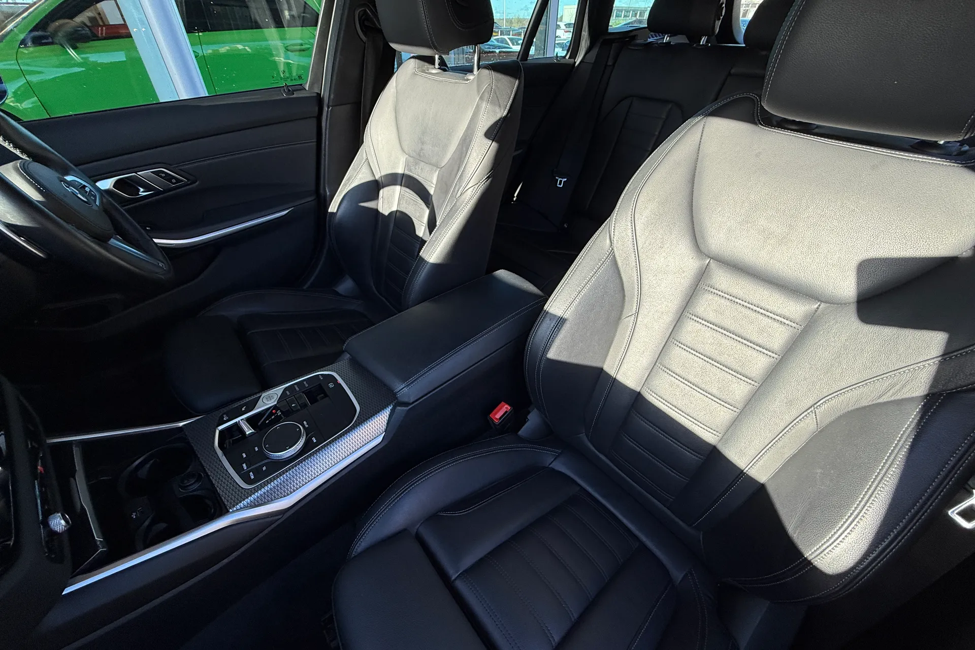 BMW 3 SERIES thumbnail image number 43