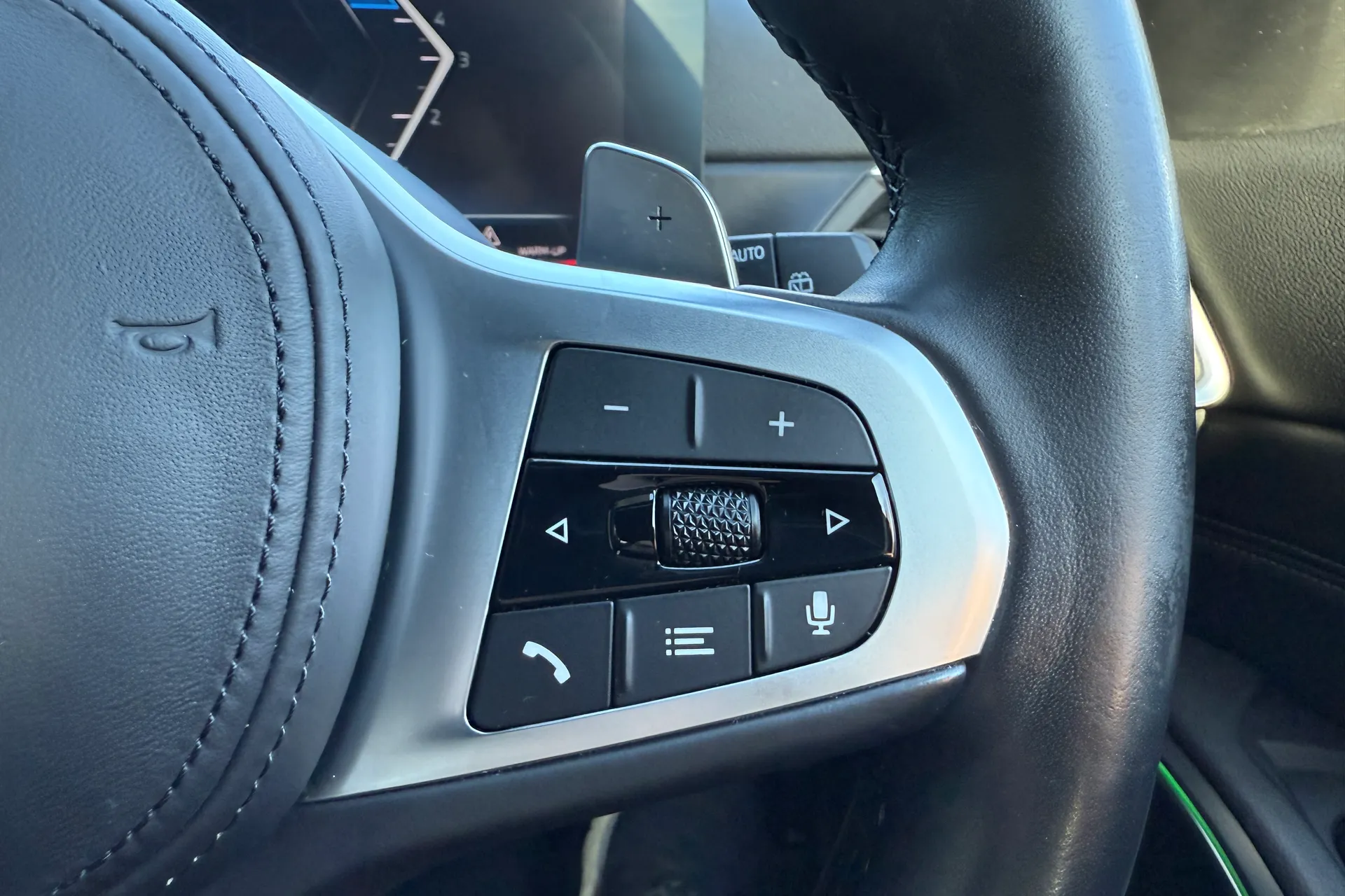 BMW 3 SERIES thumbnail image number 55