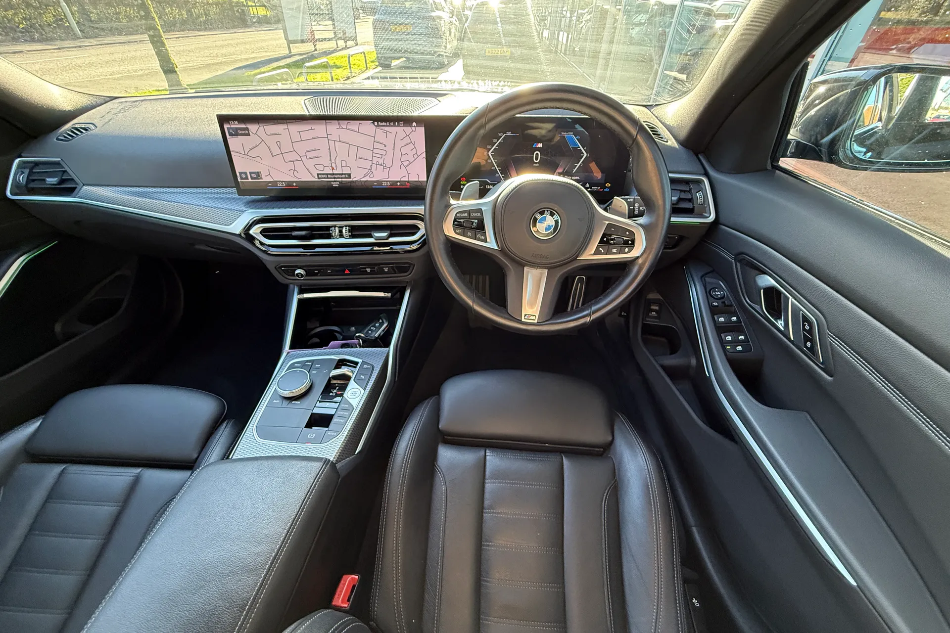 BMW 3 SERIES thumbnail image number 27