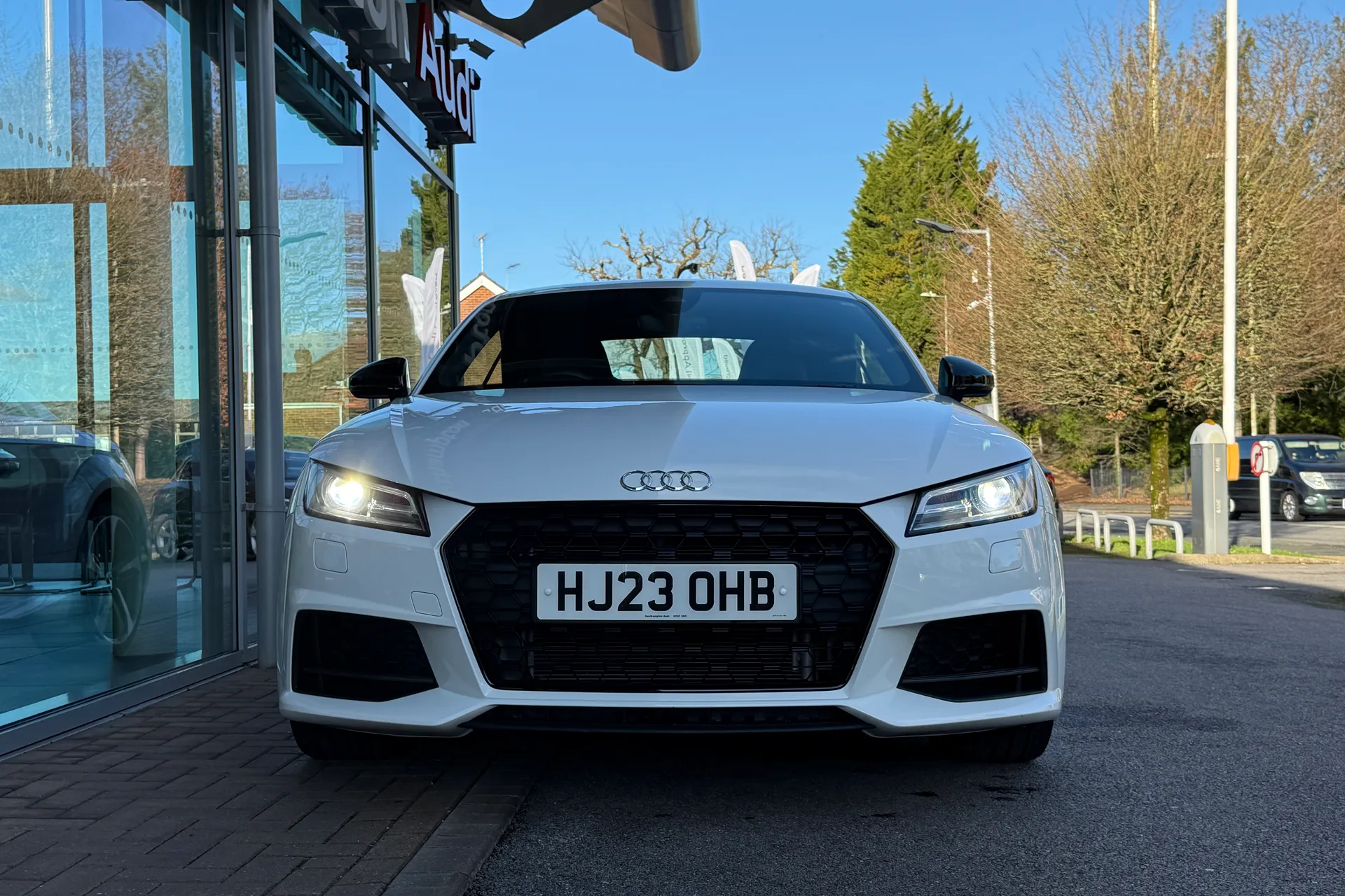 Audi TT thumbnail image number 52