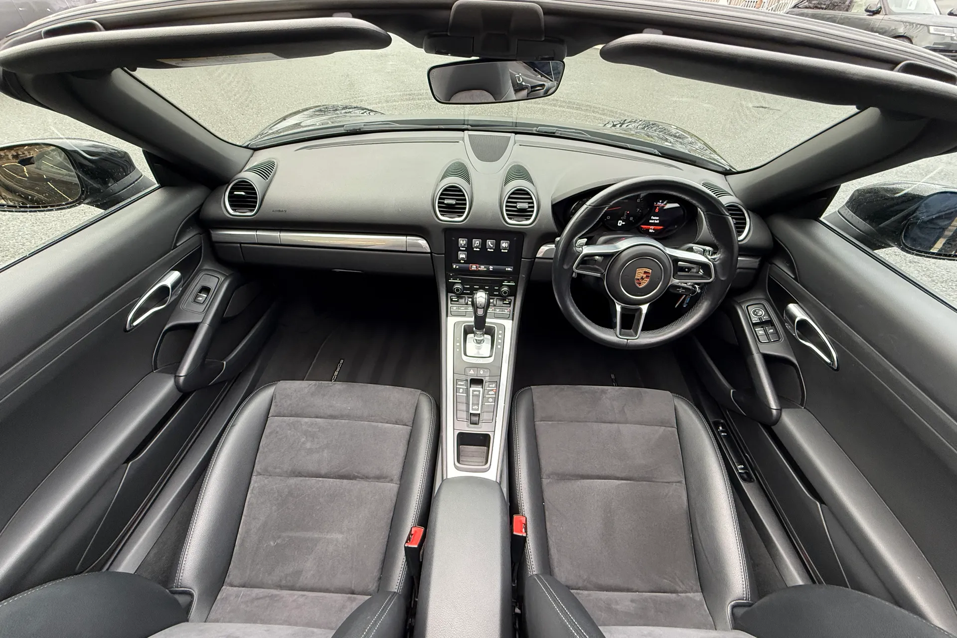 Porsche BOXSTER thumbnail image number 3