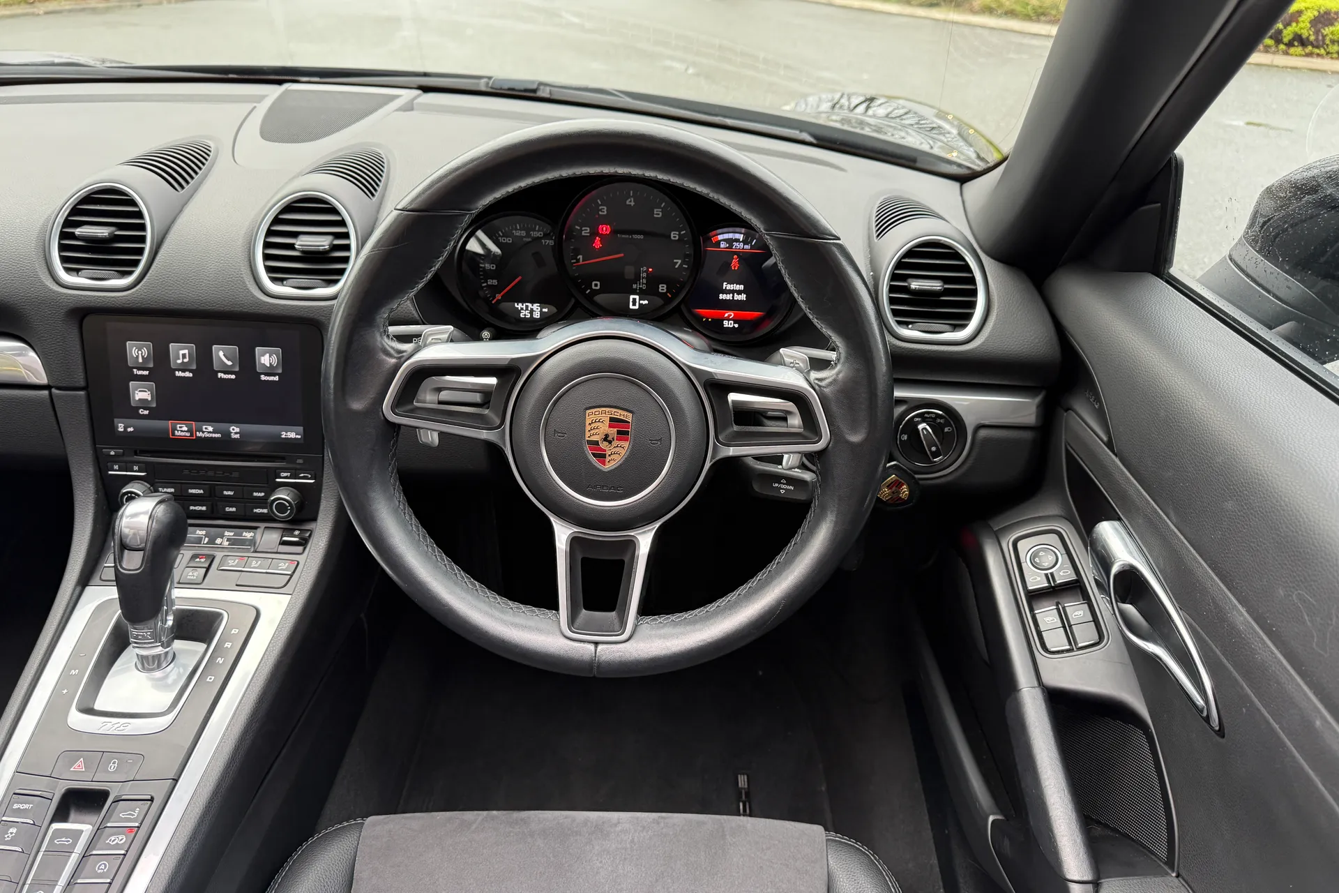 Porsche BOXSTER thumbnail image number 11