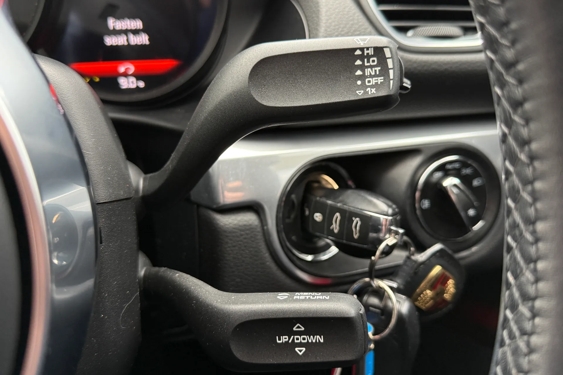 Porsche BOXSTER thumbnail image number 21