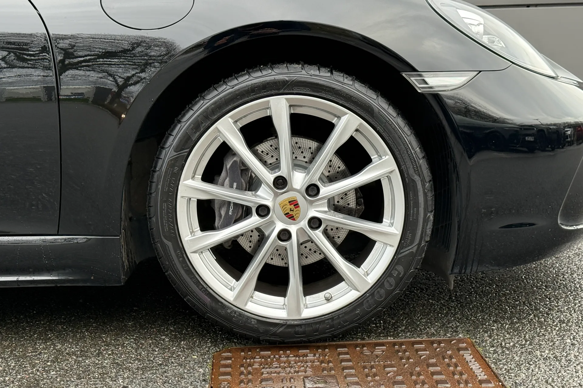 Porsche BOXSTER thumbnail image number 4