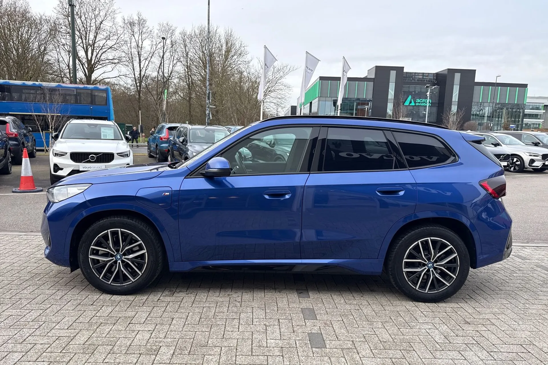 BMW X1 thumbnail image number 10