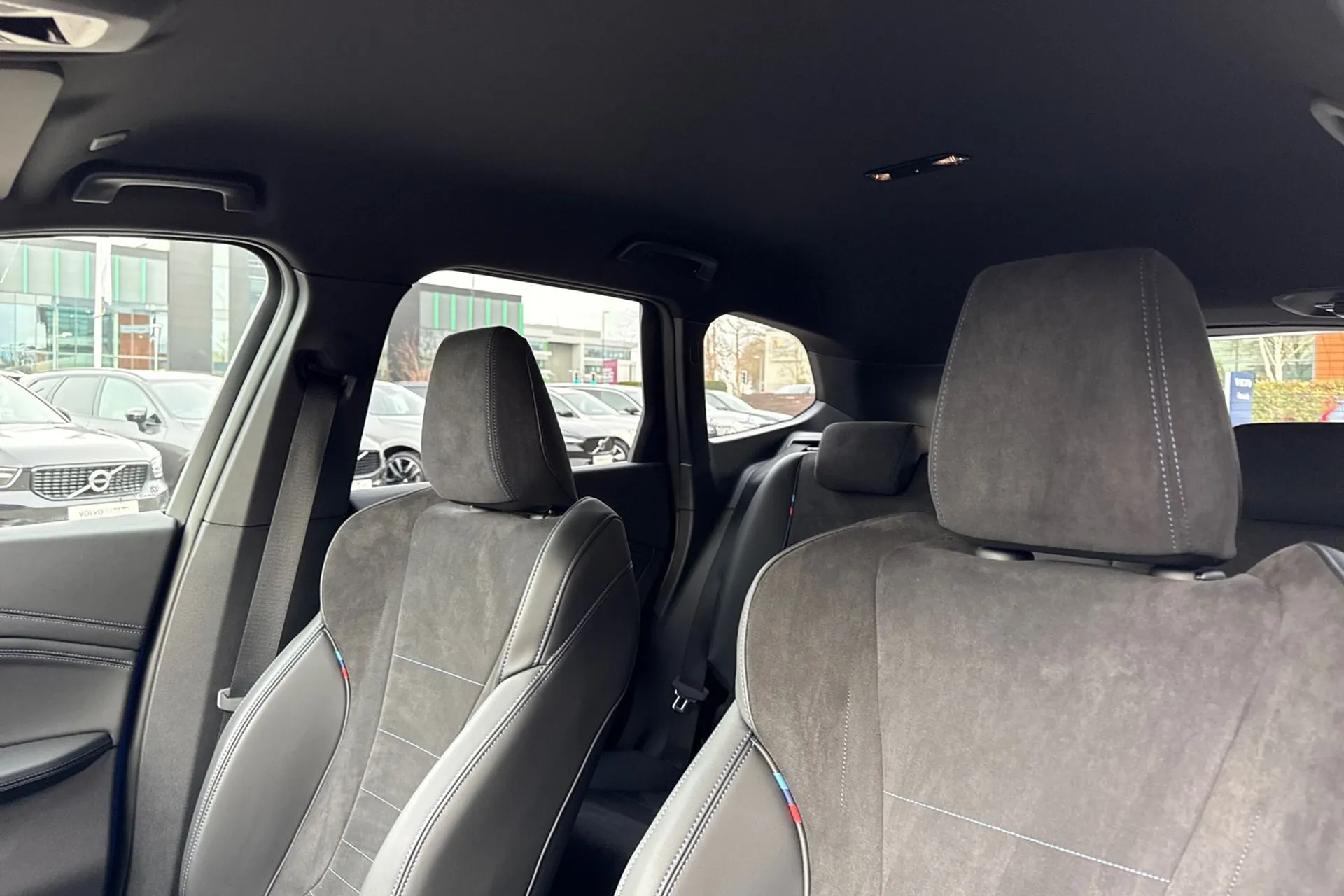 BMW X1 thumbnail image number 28