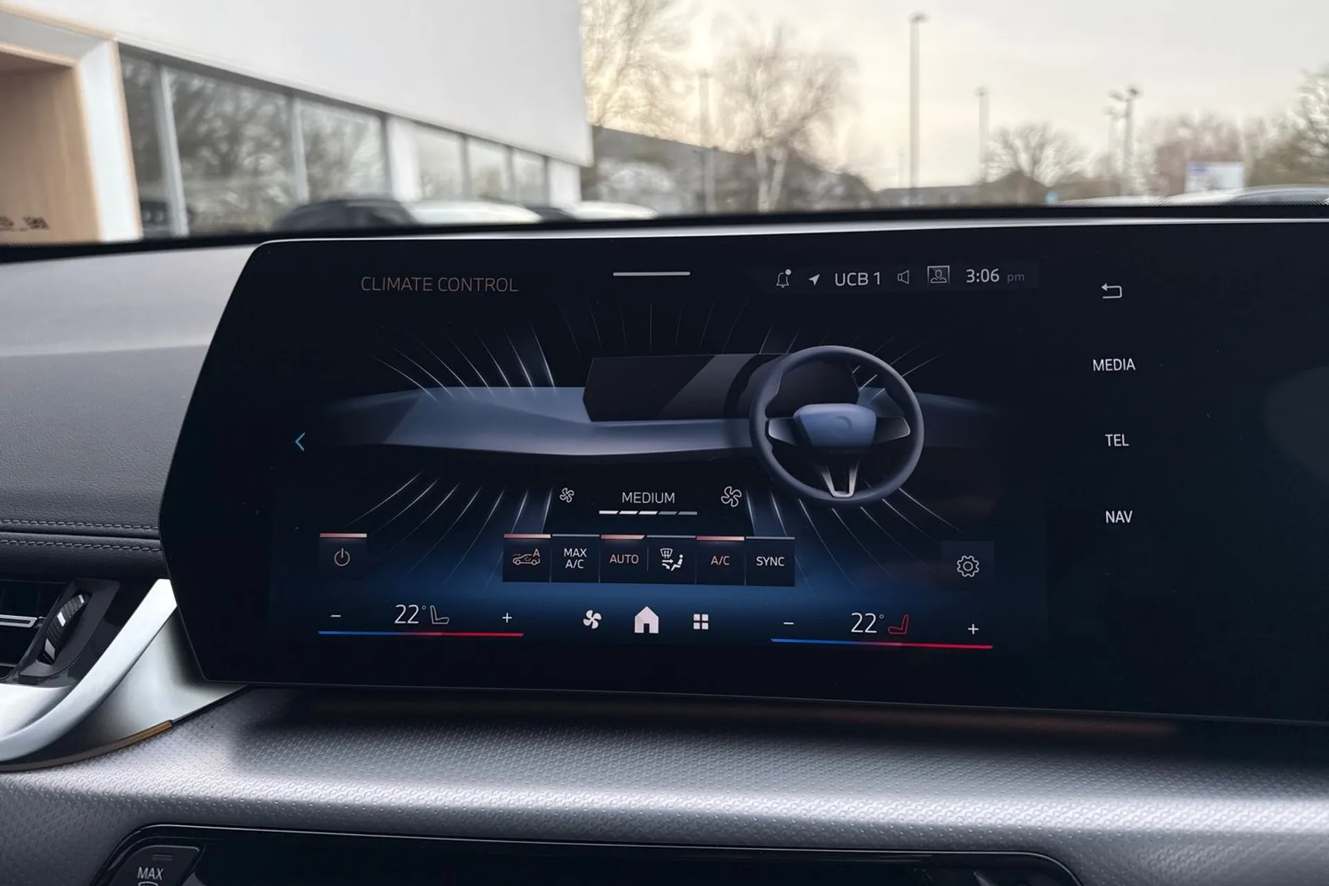 BMW X1 thumbnail image number 37