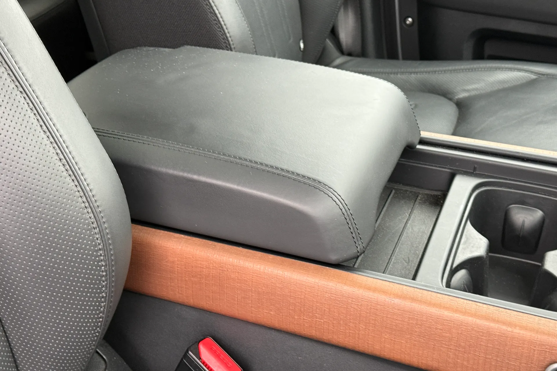 LAND ROVER DEFENDER thumbnail image number 16