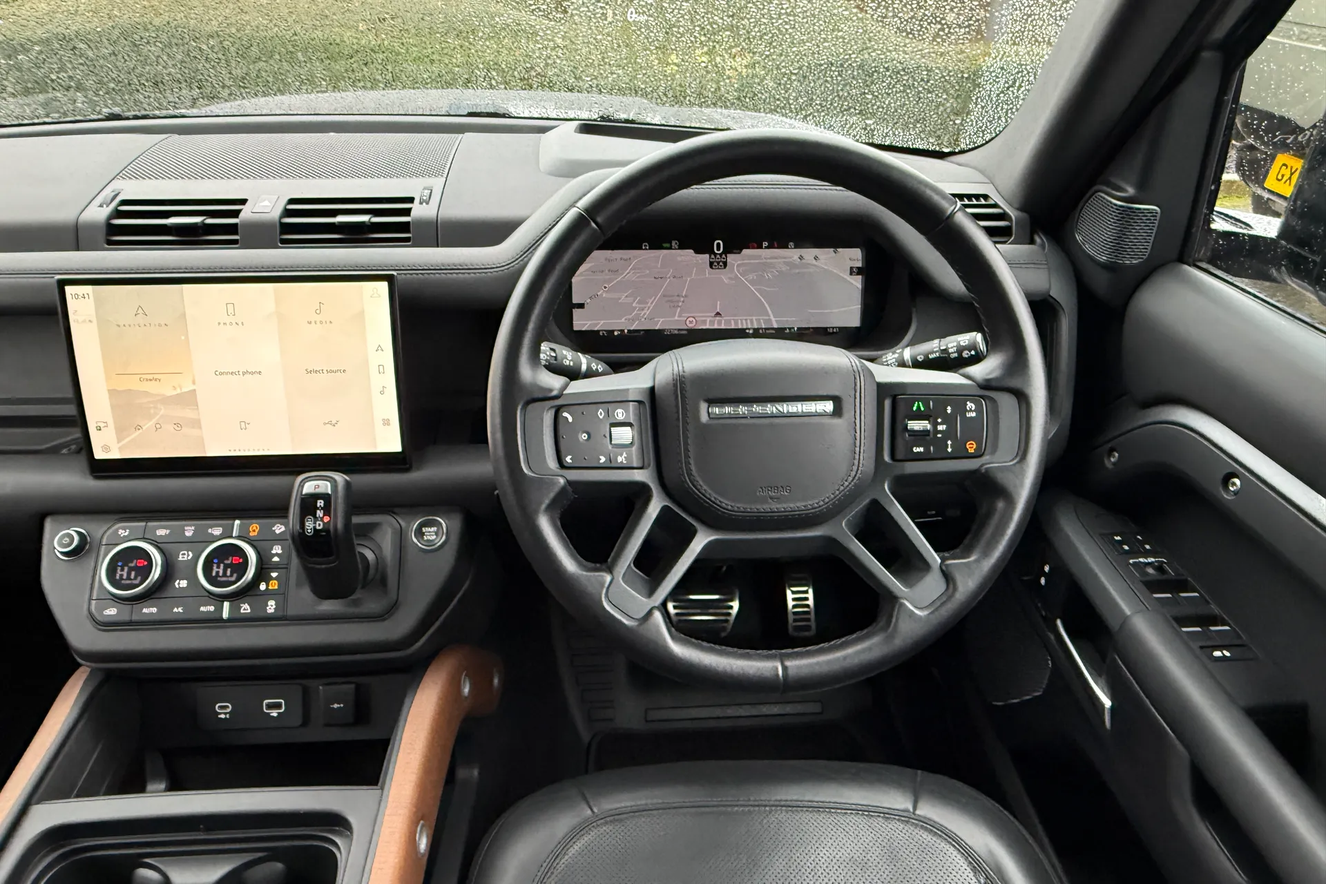 LAND ROVER DEFENDER thumbnail image number 22