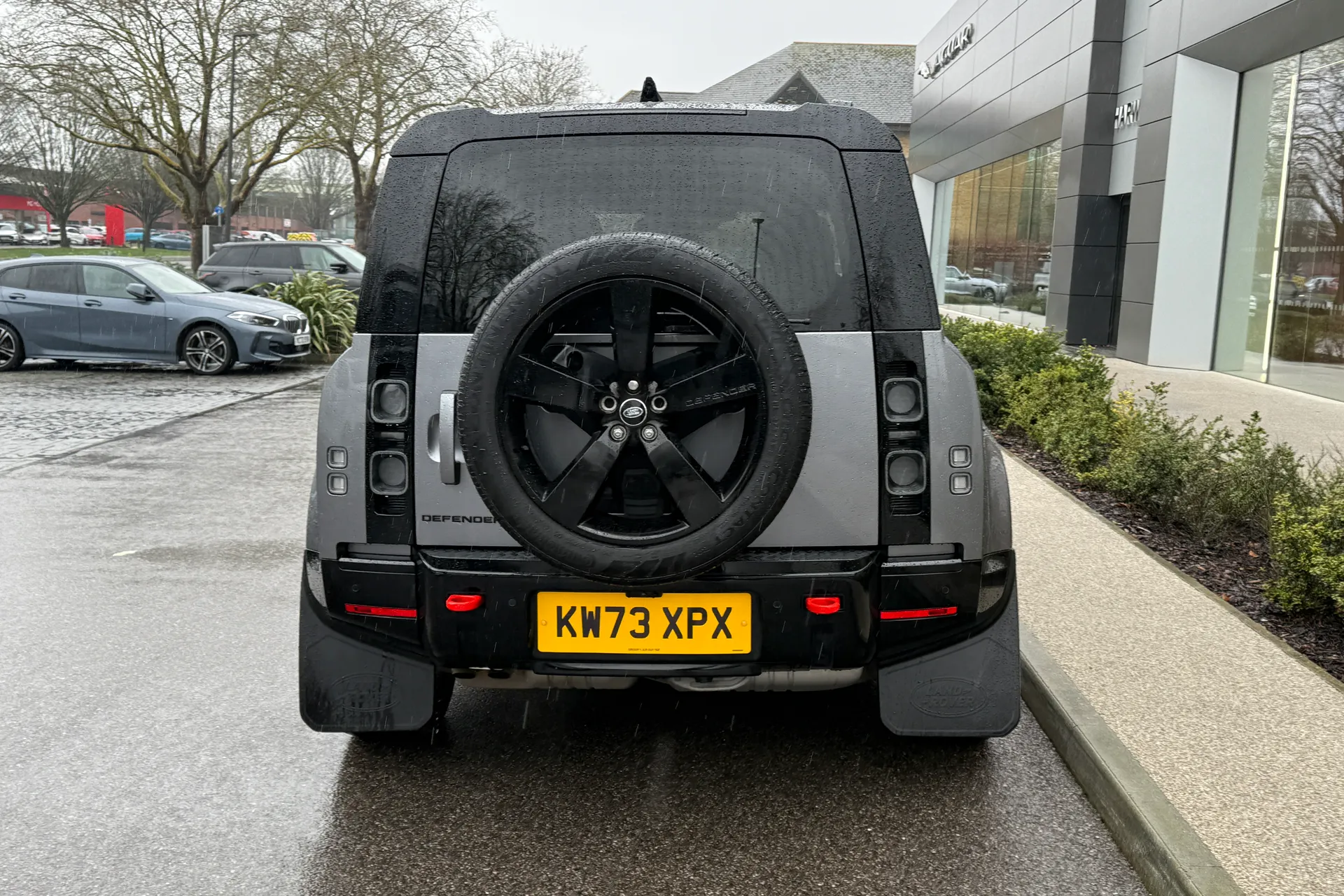 LAND ROVER DEFENDER thumbnail image number 11