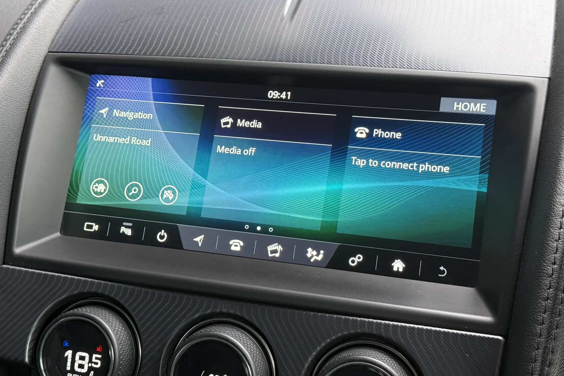 Jaguar F-TYPE thumbnail image number 28