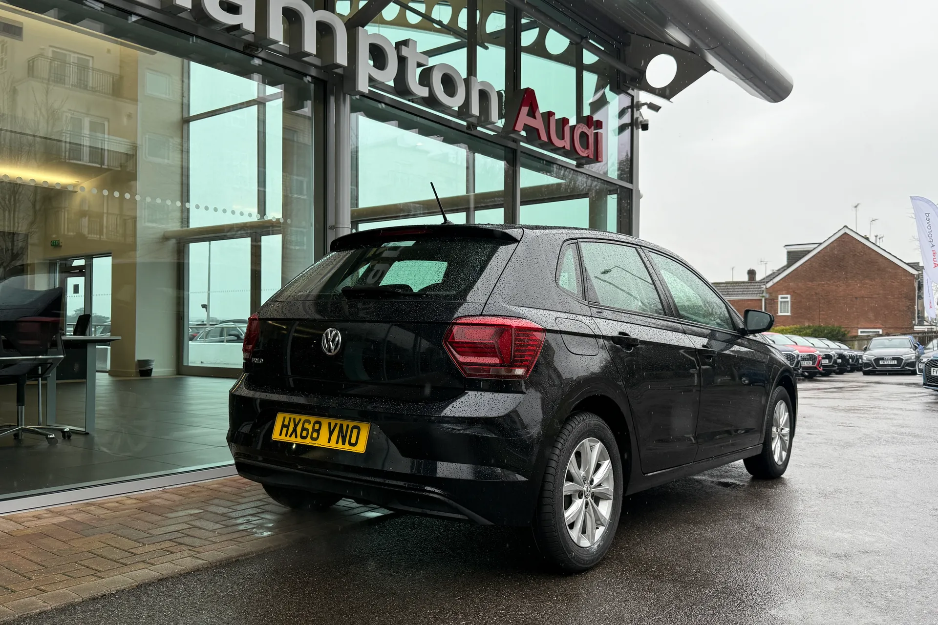 VOLKSWAGEN POLO thumbnail image number 51