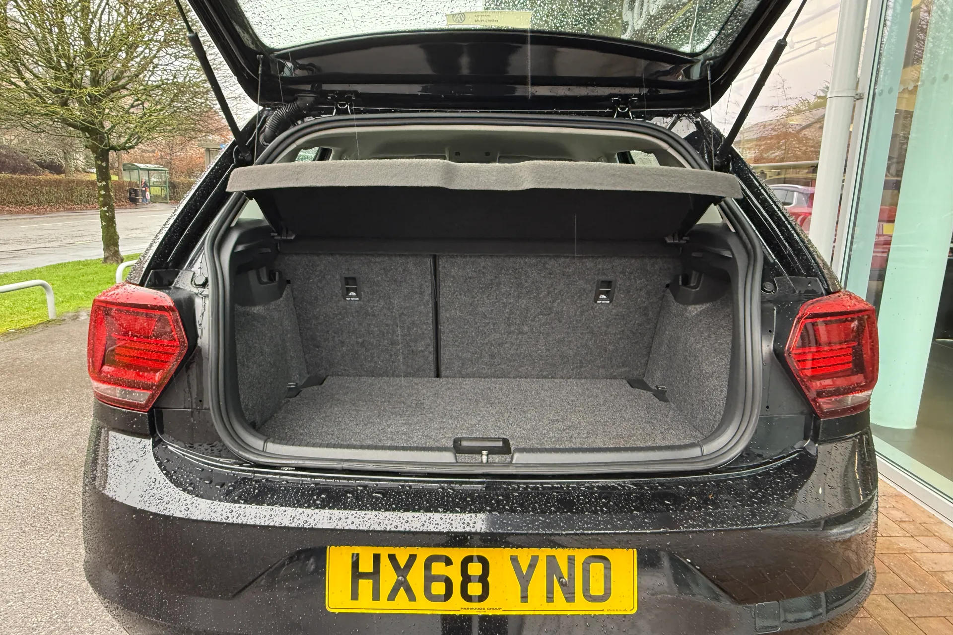 VOLKSWAGEN POLO thumbnail image number 39