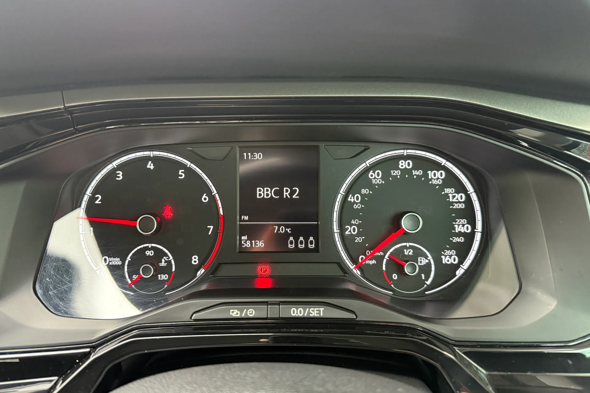 VOLKSWAGEN POLO thumbnail image number 52