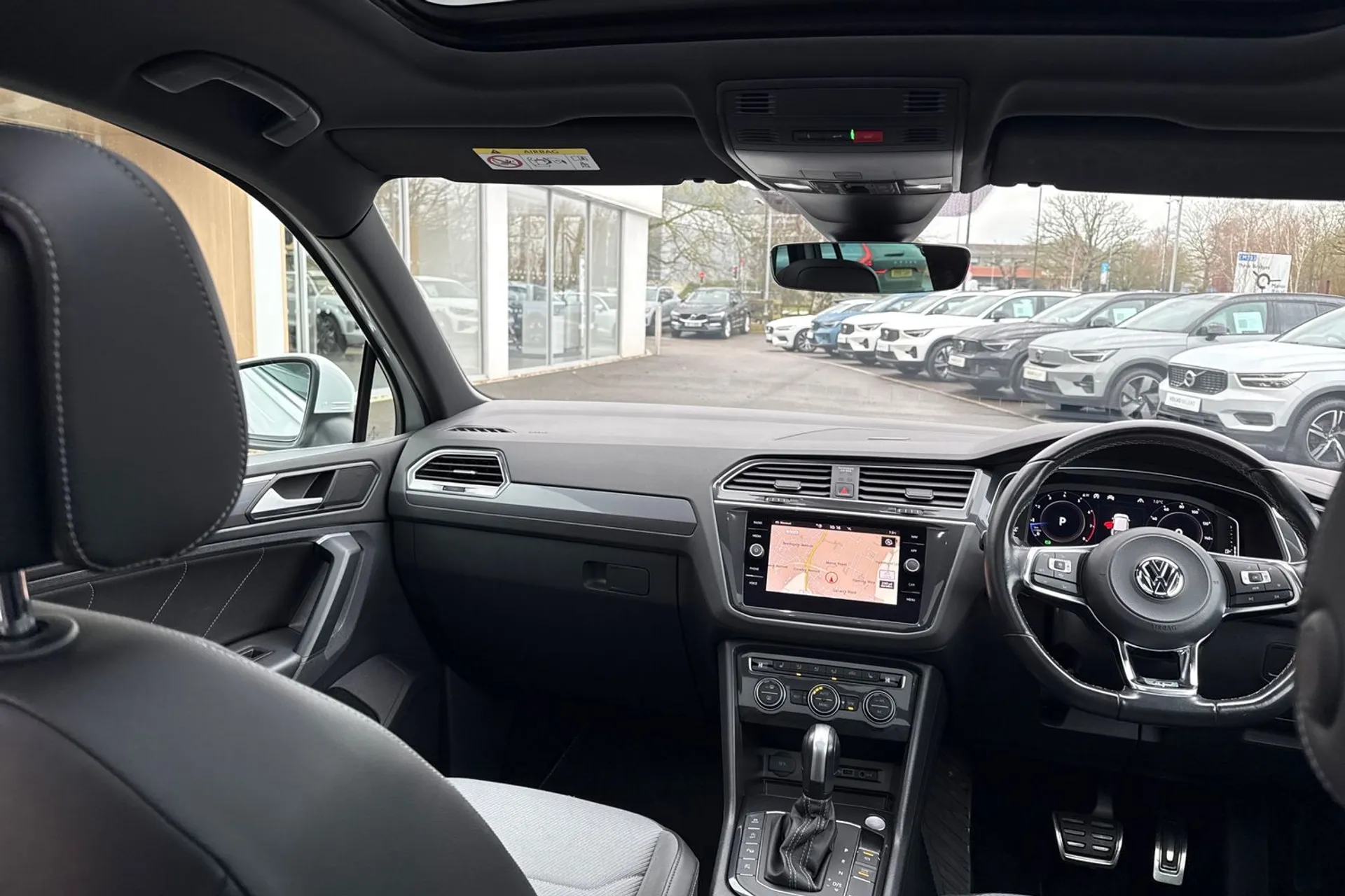 VOLKSWAGEN TIGUAN thumbnail image number 32