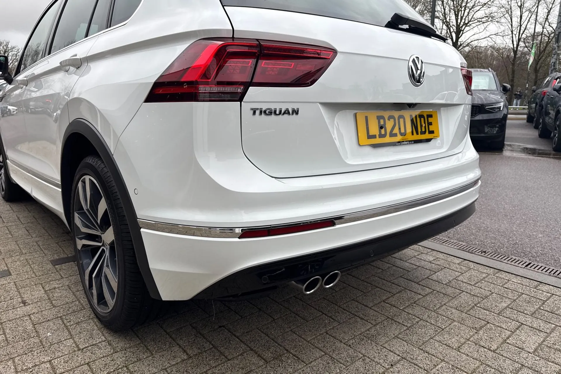 VOLKSWAGEN TIGUAN thumbnail image number 17