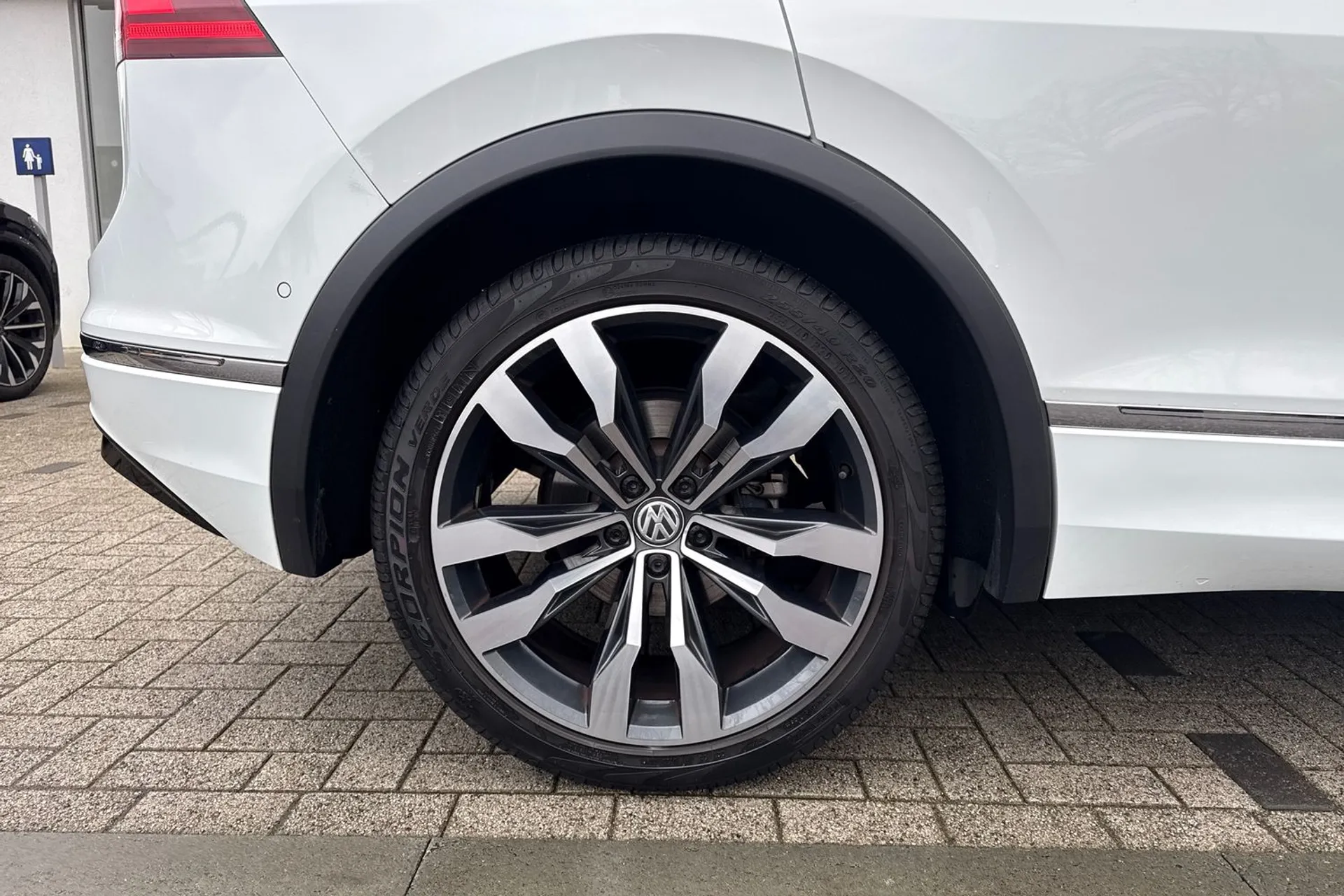 VOLKSWAGEN TIGUAN thumbnail image number 13