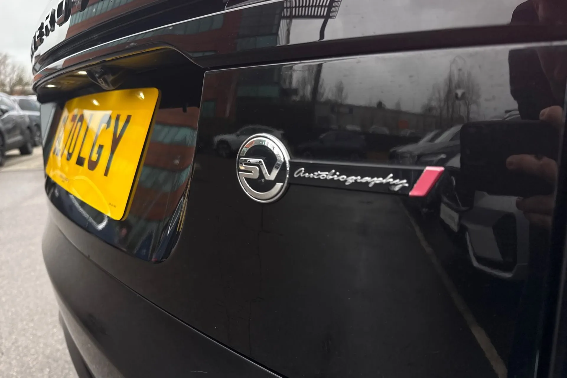 LAND ROVER RANGE ROVER VELAR thumbnail image number 18