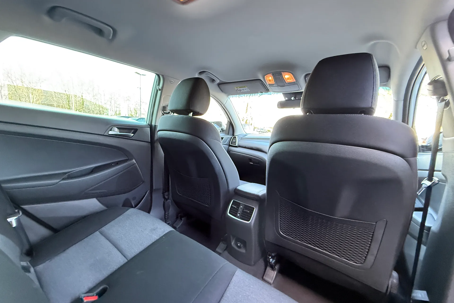 HYUNDAI TUCSON thumbnail image number 34