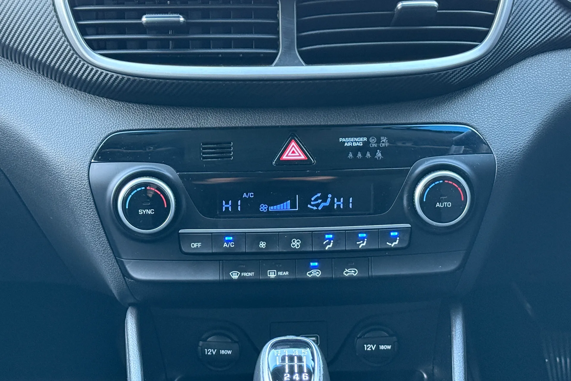 HYUNDAI TUCSON thumbnail image number 14