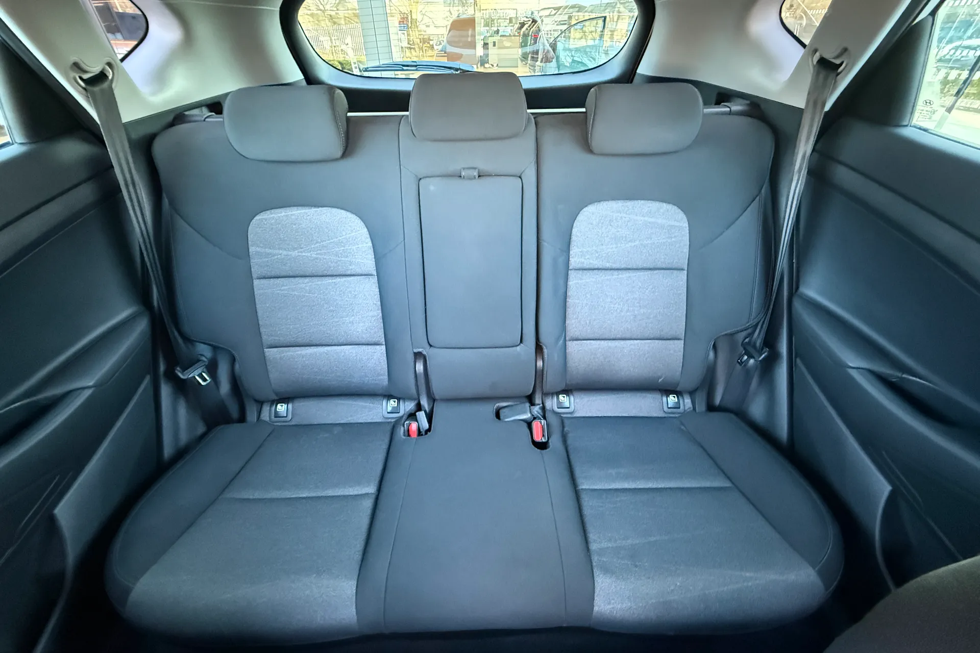 HYUNDAI TUCSON thumbnail image number 11