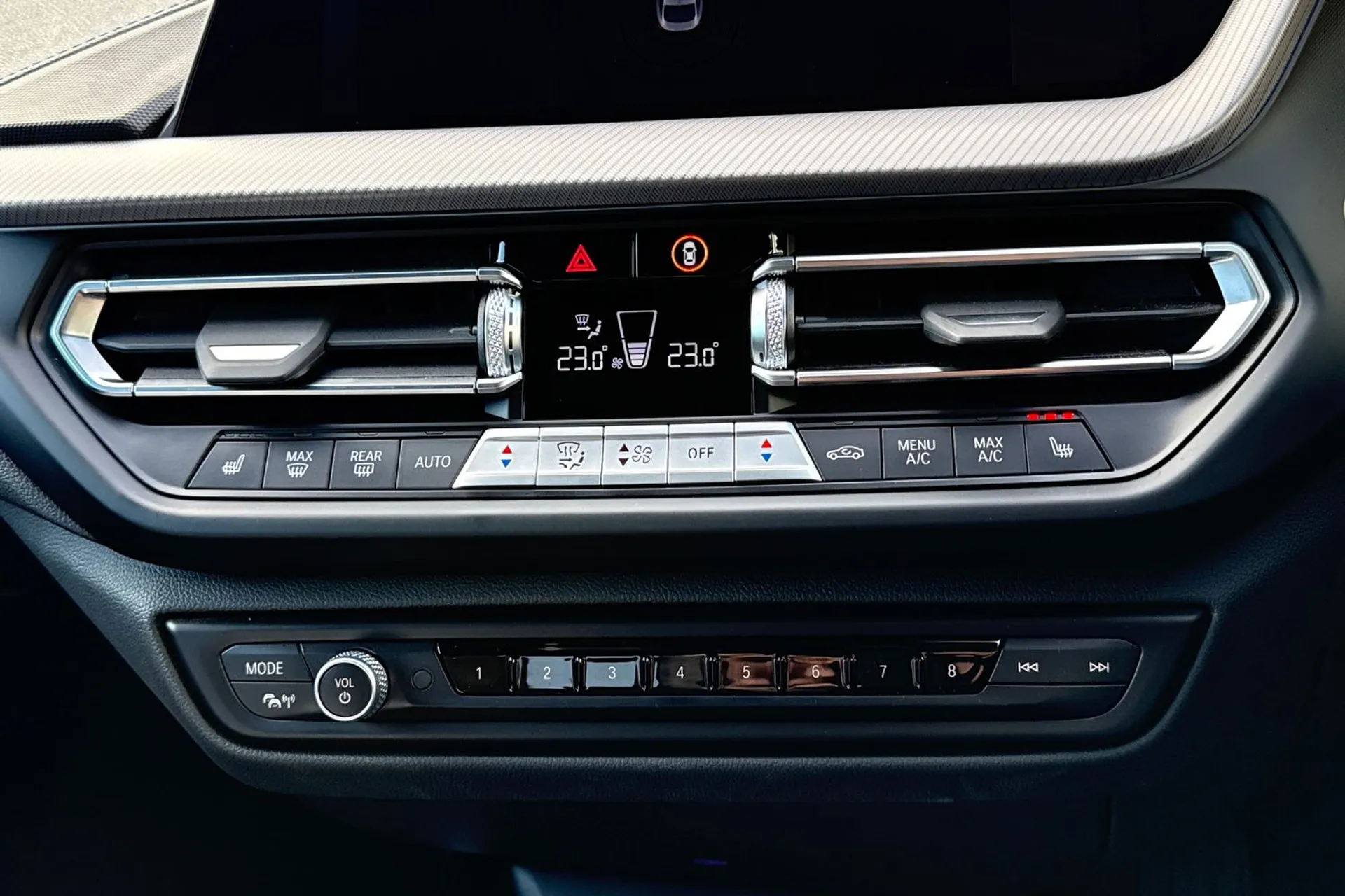 BMW 2 SERIES thumbnail image number 40