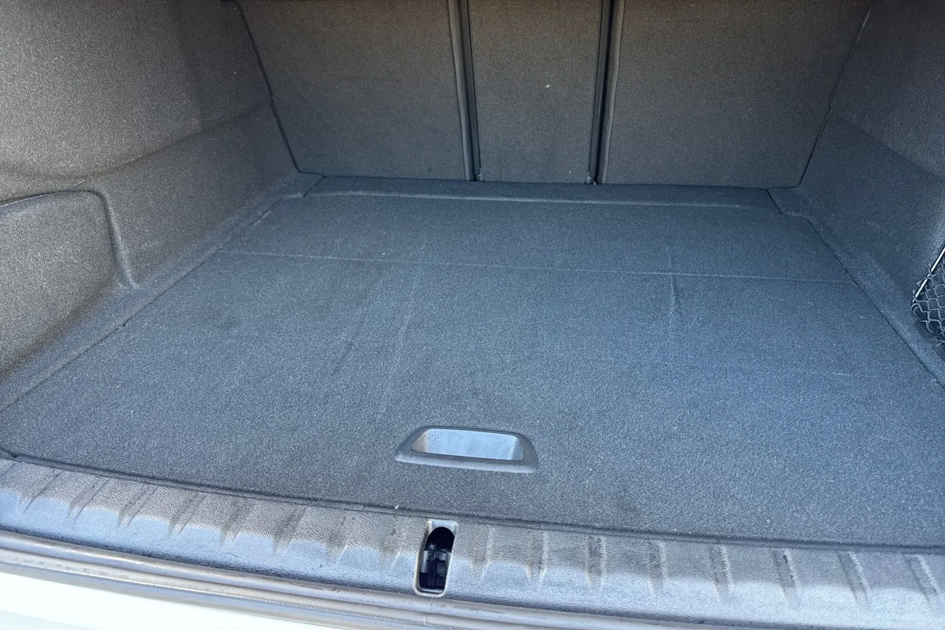 BMW 2 SERIES thumbnail image number 23