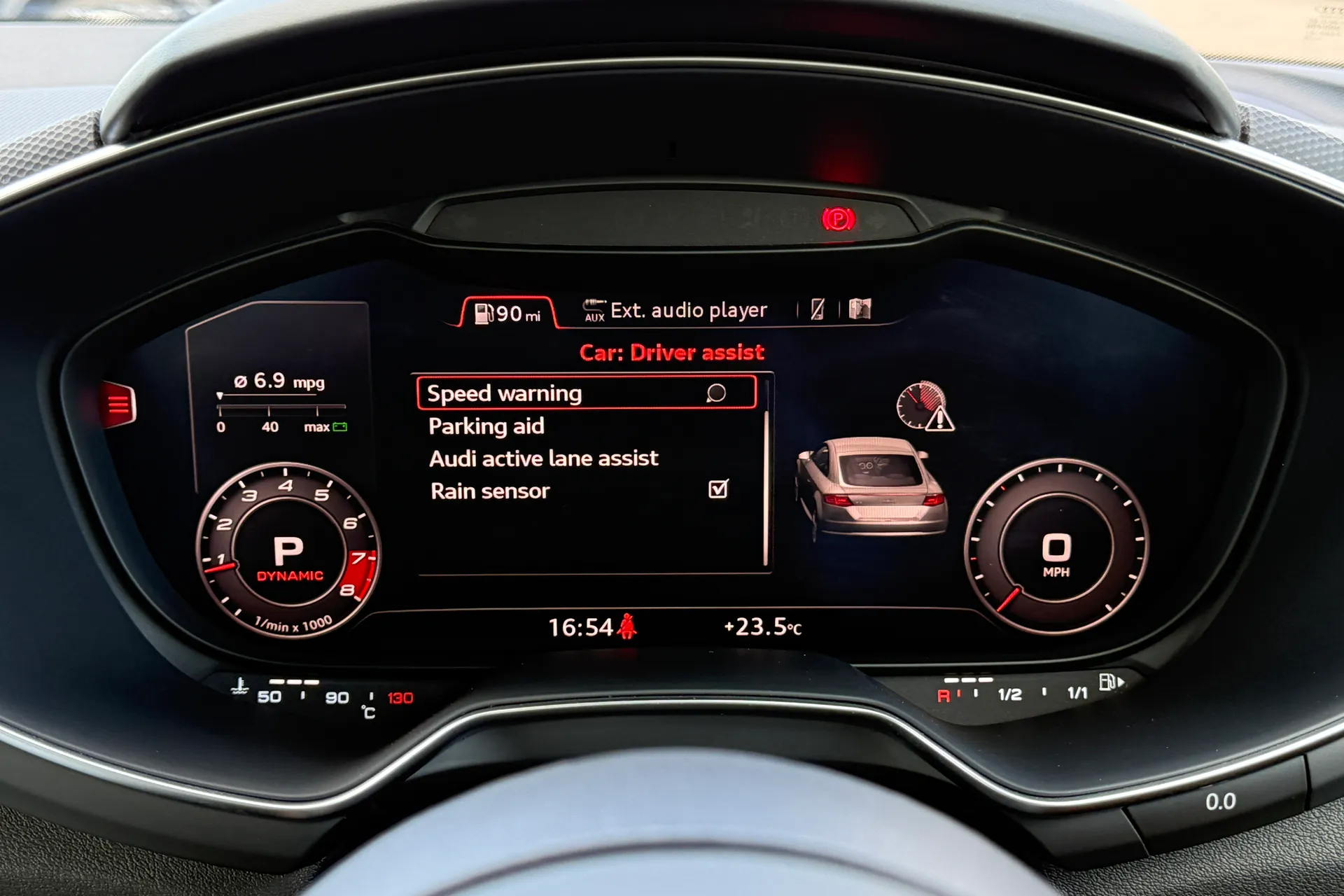 Audi TT thumbnail image number 10