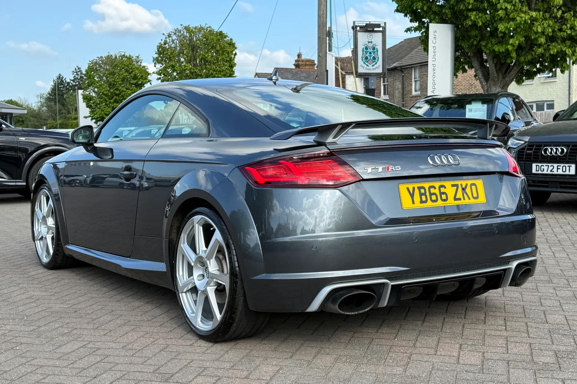 Audi TT thumbnail image number 33