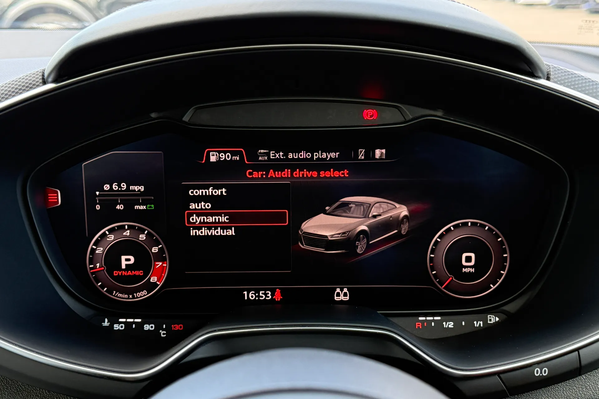 Audi TT thumbnail image number 9