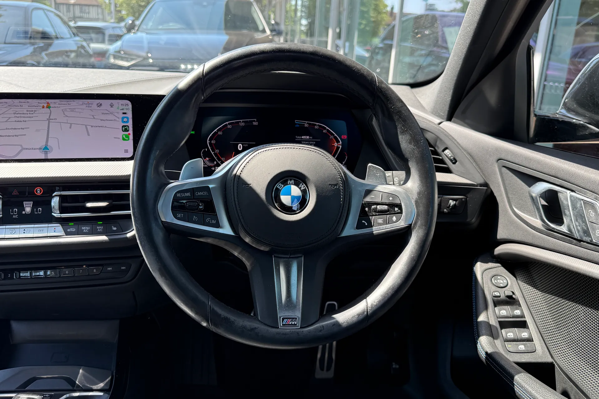 BMW 1 SERIES thumbnail image number 36