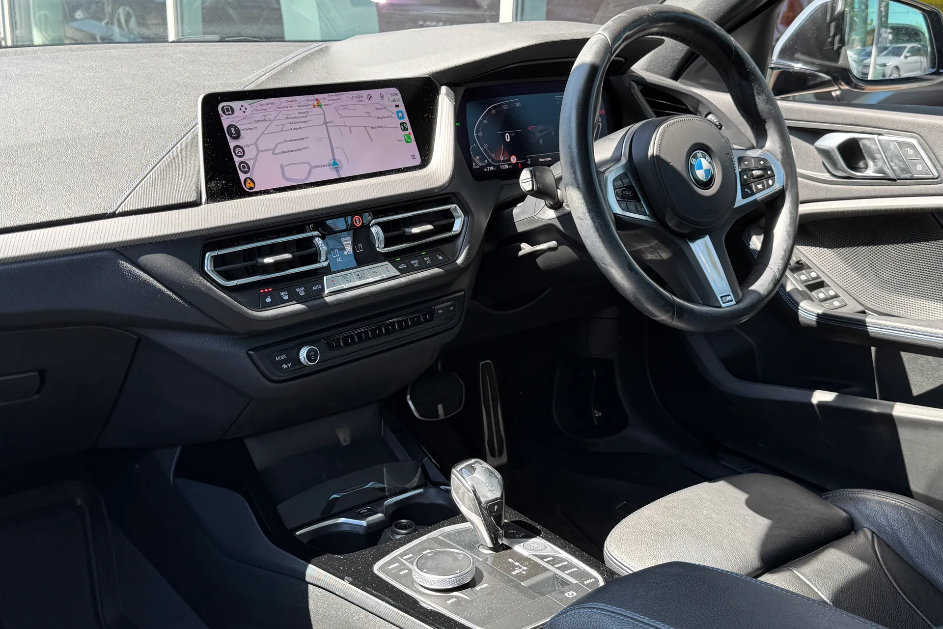 BMW 1 SERIES thumbnail image number 46