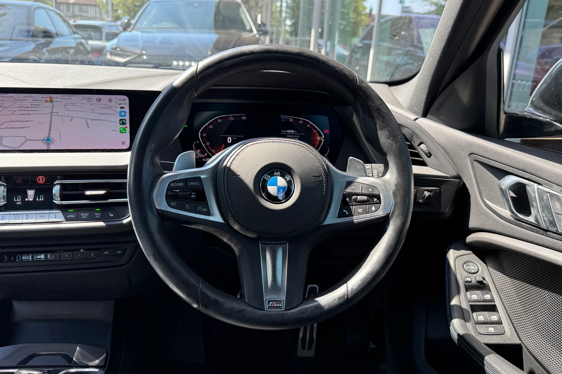 BMW 1 SERIES thumbnail image number 37
