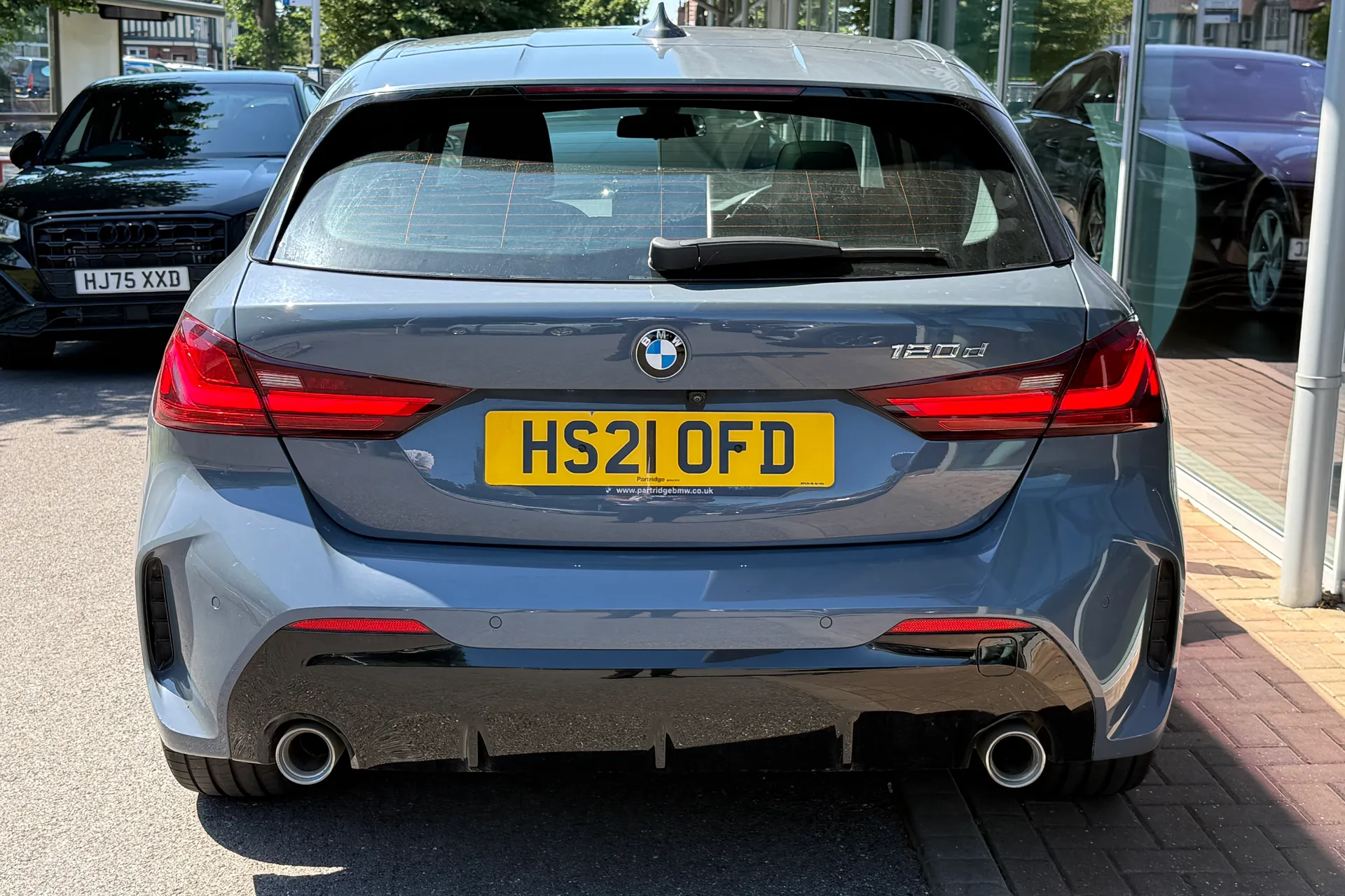 BMW 1 SERIES thumbnail image number 42