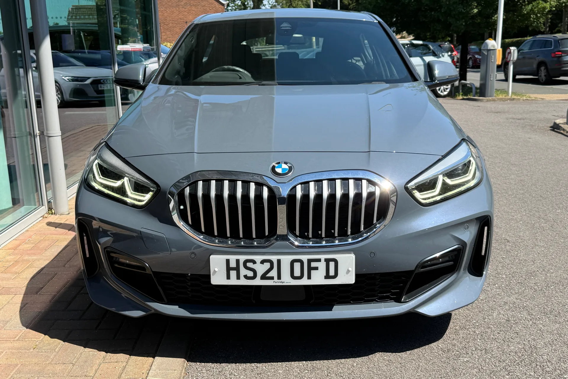 BMW 1 SERIES thumbnail image number 50