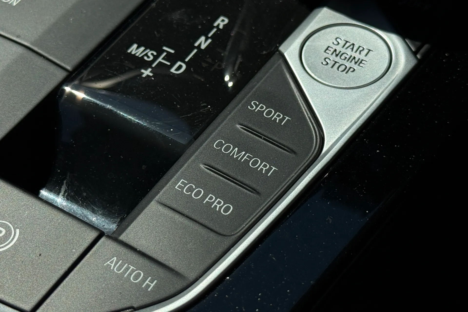 BMW 1 SERIES thumbnail image number 21