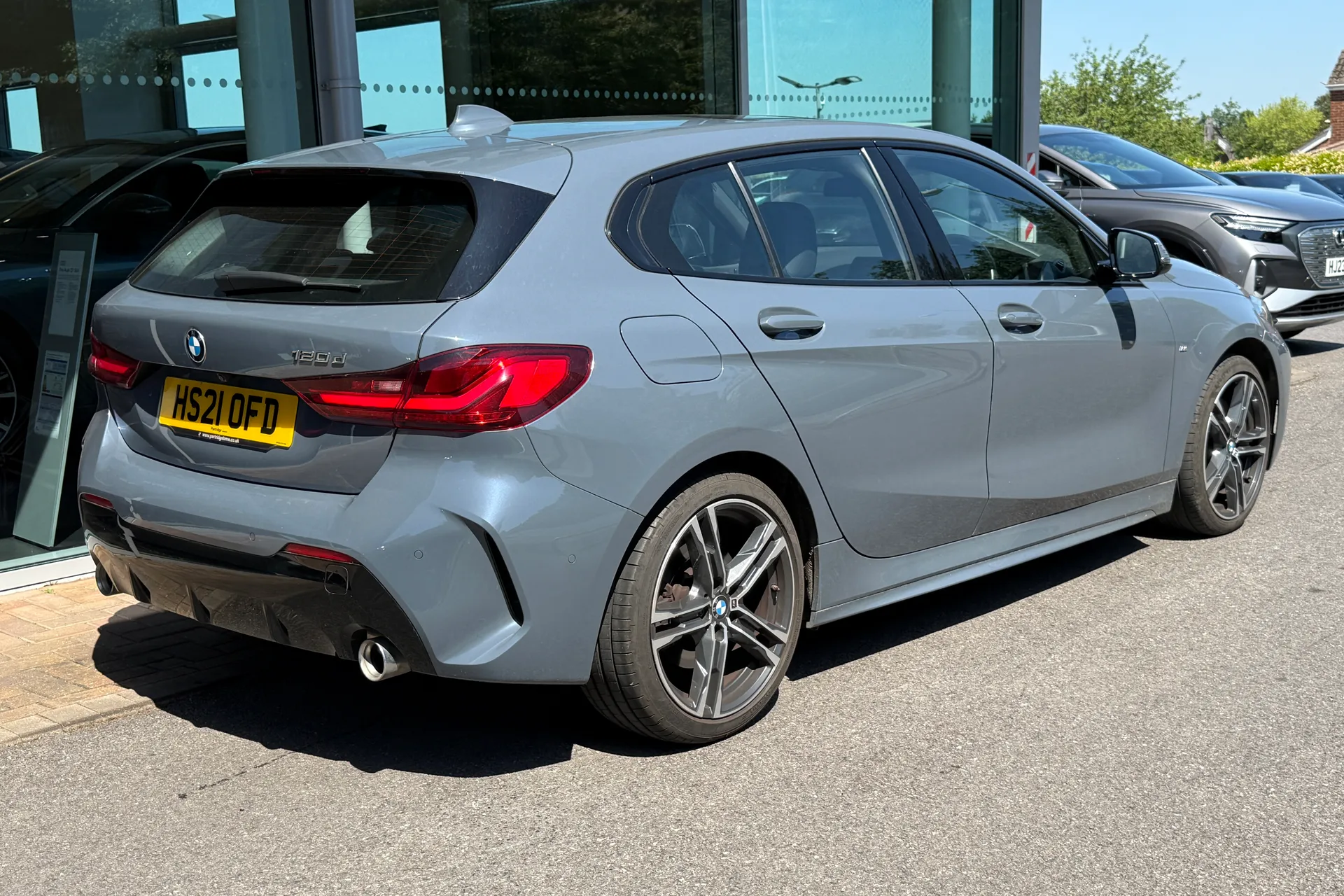 BMW 1 SERIES thumbnail image number 52