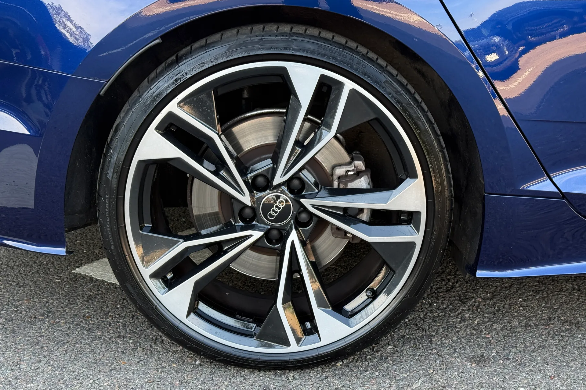 Audi A5 thumbnail image number 32