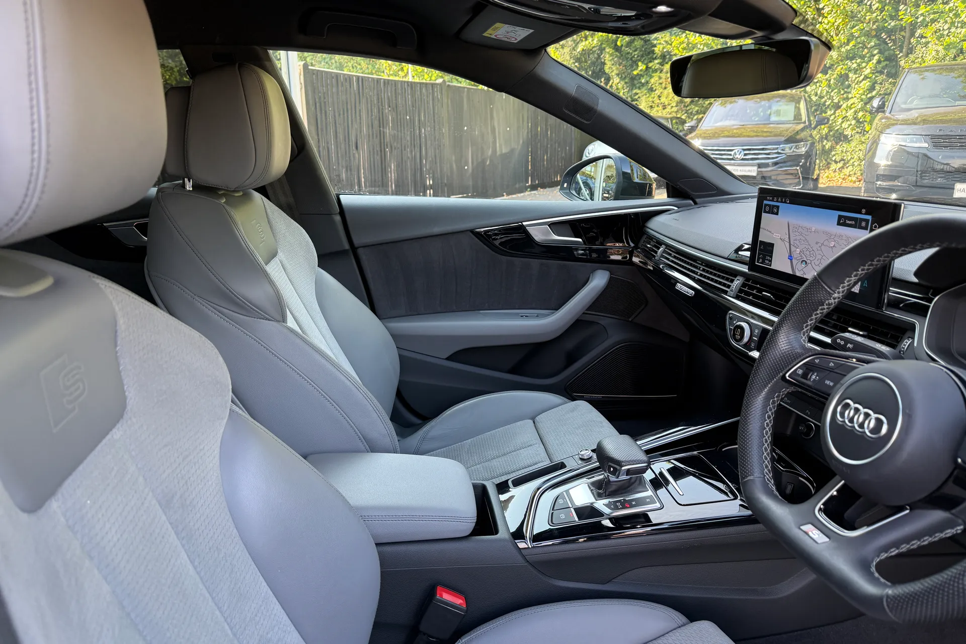 Audi A5 thumbnail image number 31