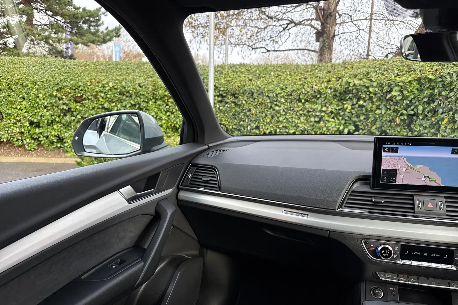 Audi Q5 thumbnail image number 48