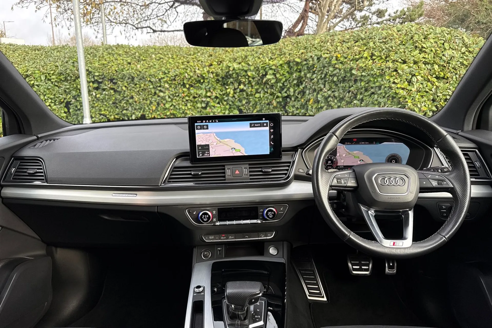 Audi Q5 thumbnail image number 3