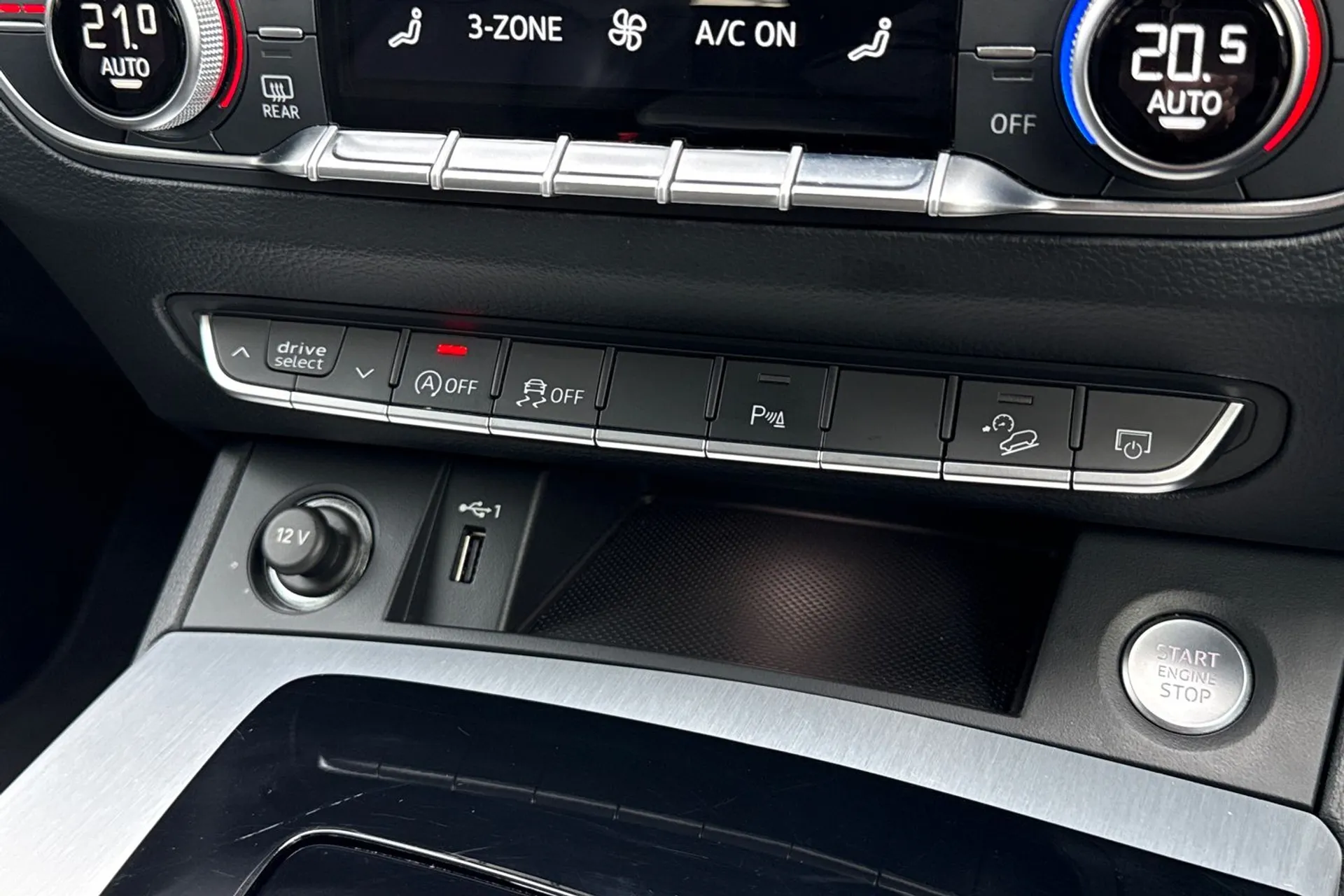 Audi Q5 thumbnail image number 16