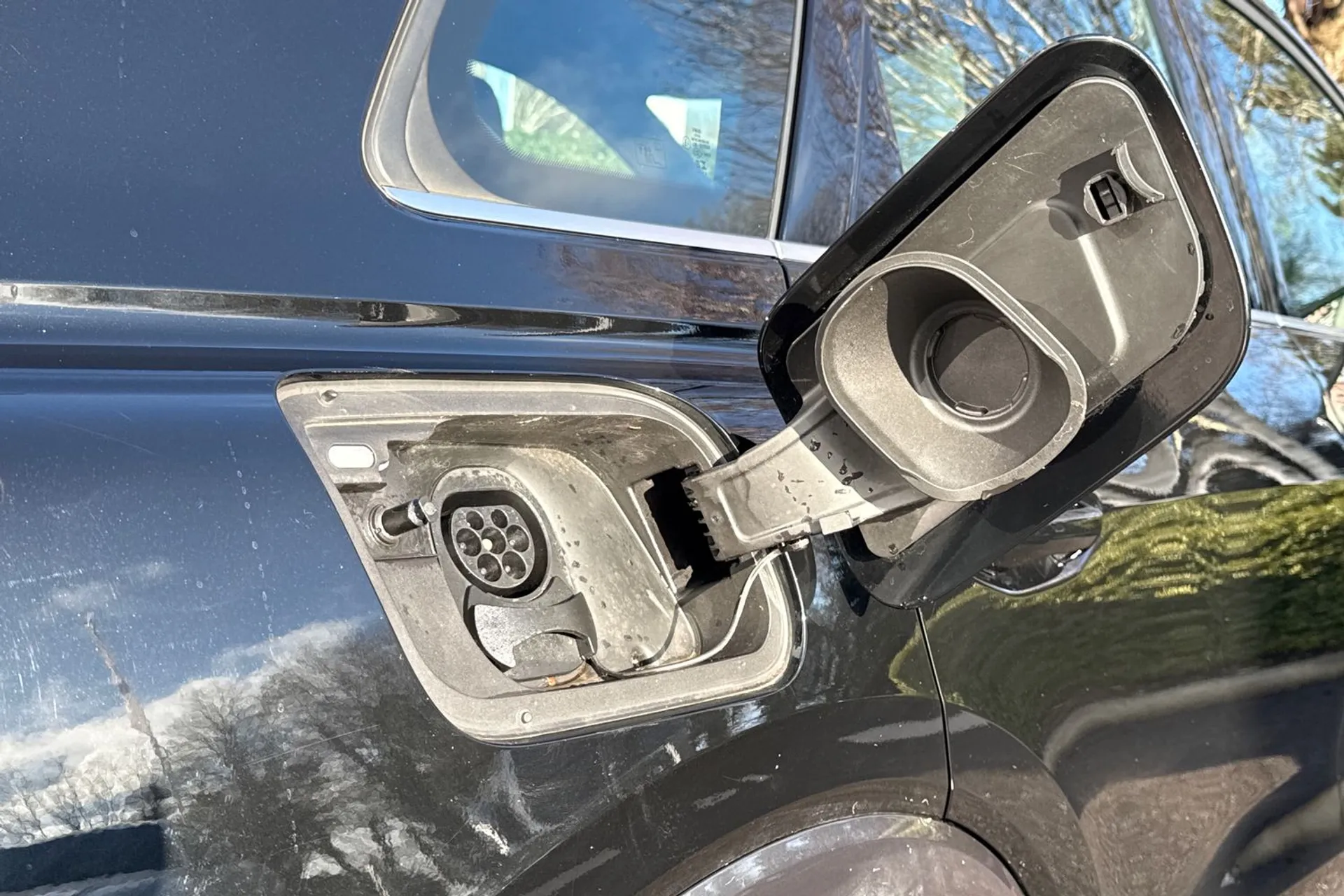 Audi Q4 thumbnail image number 25