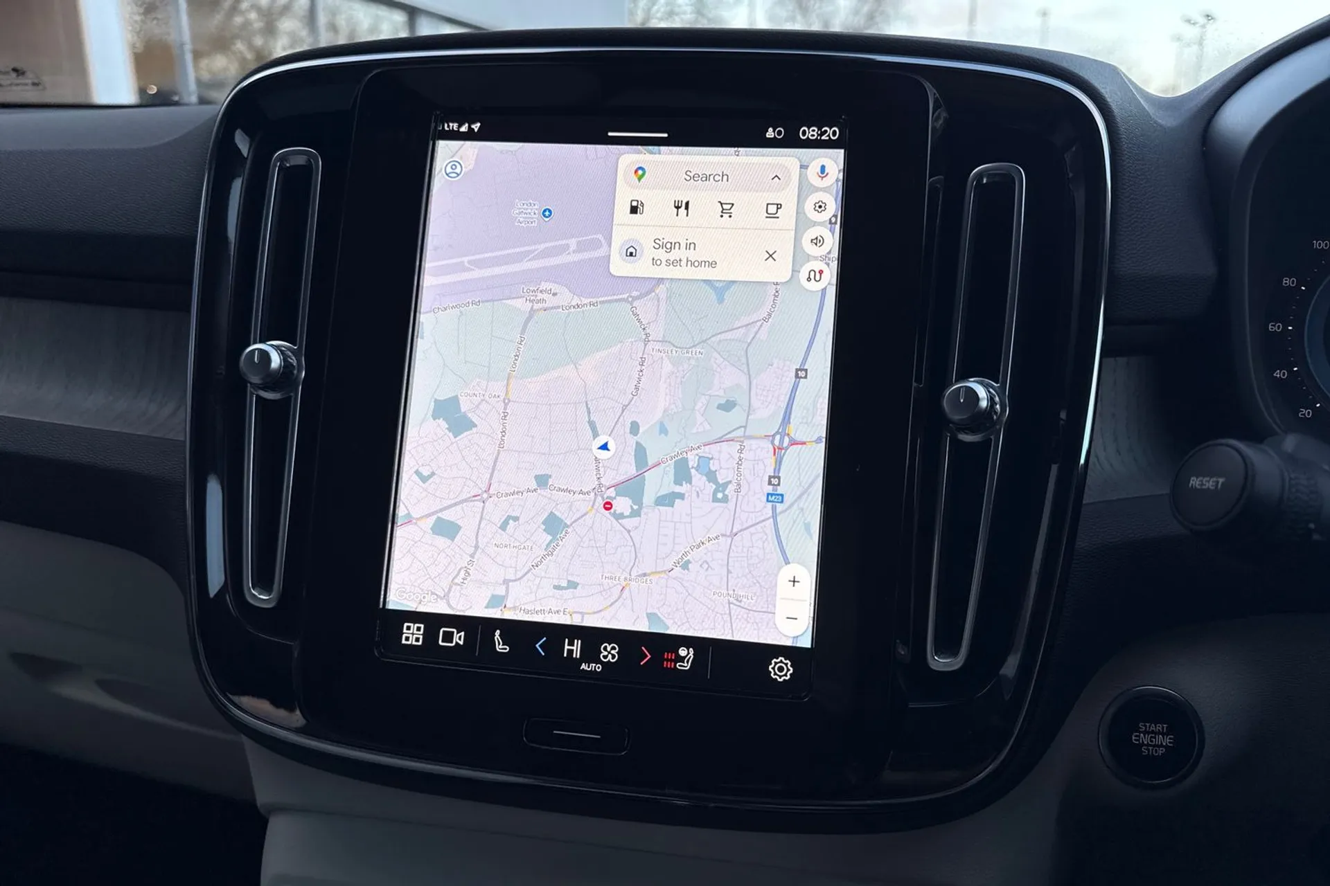 Volvo XC40 thumbnail image number 5