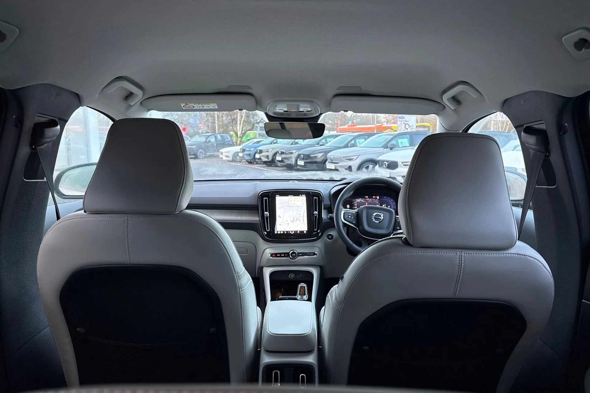 Volvo XC40 thumbnail image number 22