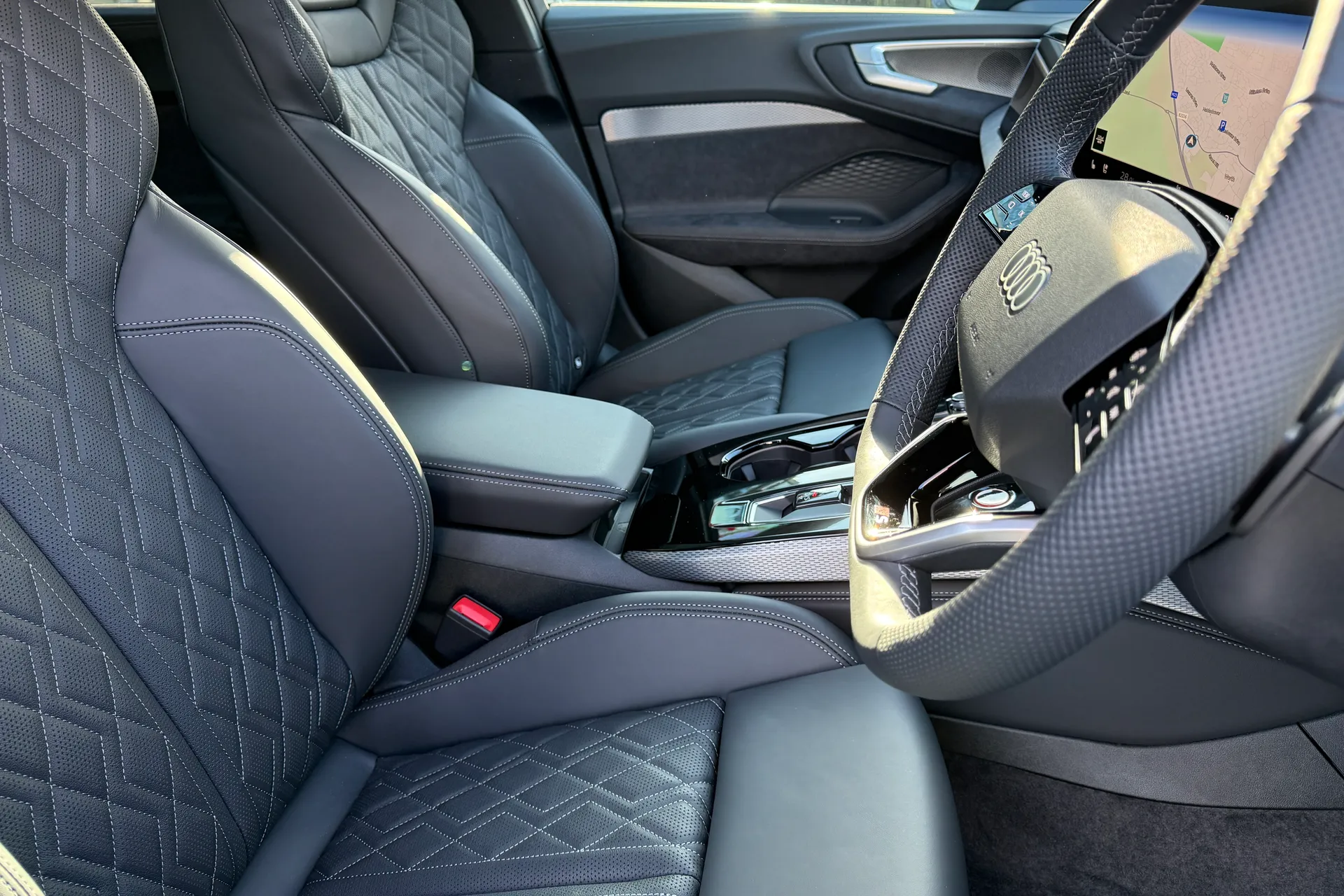 Audi A5 thumbnail image number 41