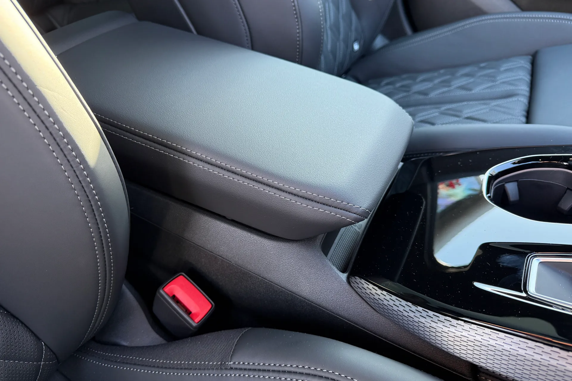 Audi A5 thumbnail image number 42