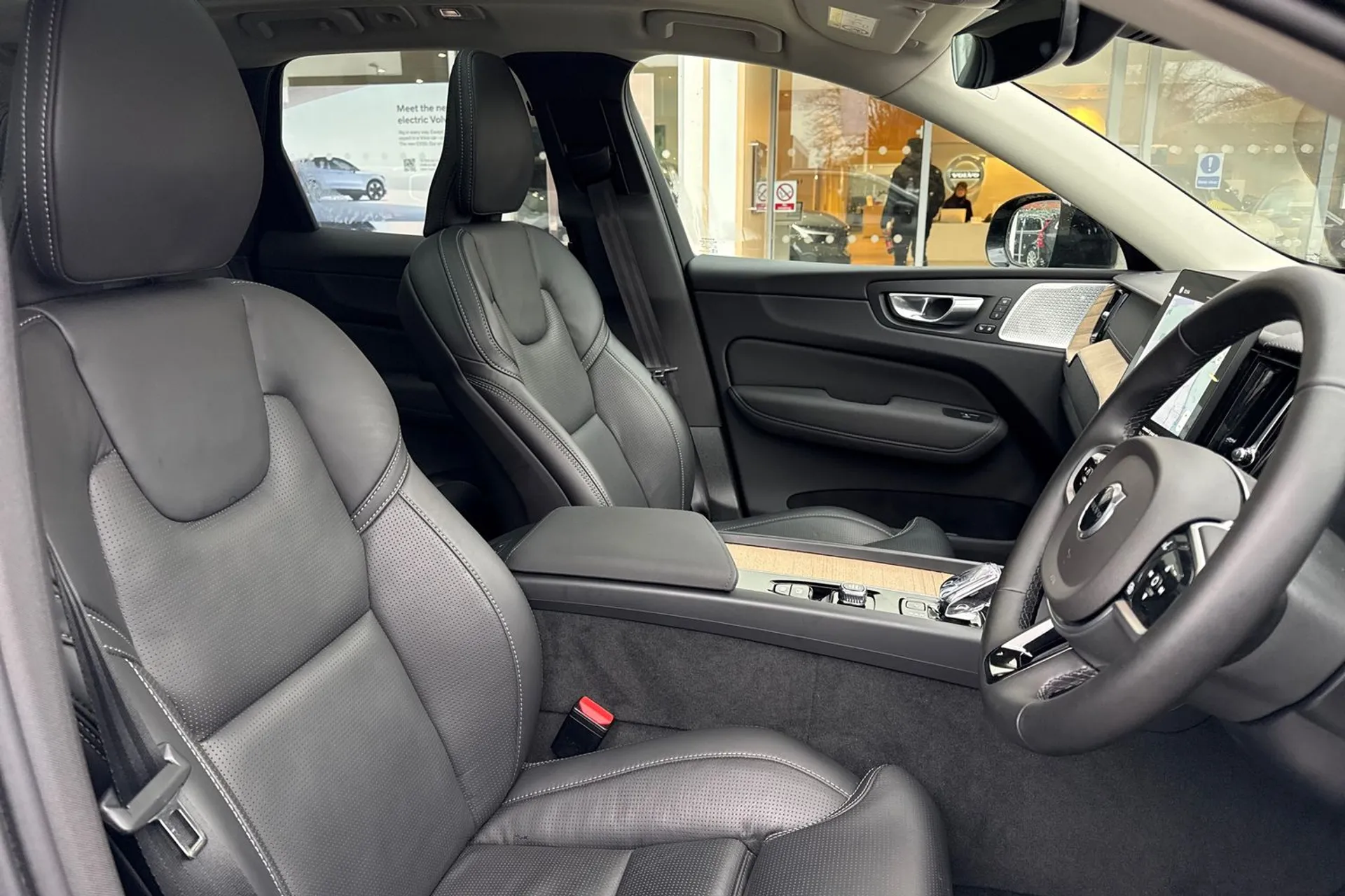 Volvo XC60 thumbnail image number 26