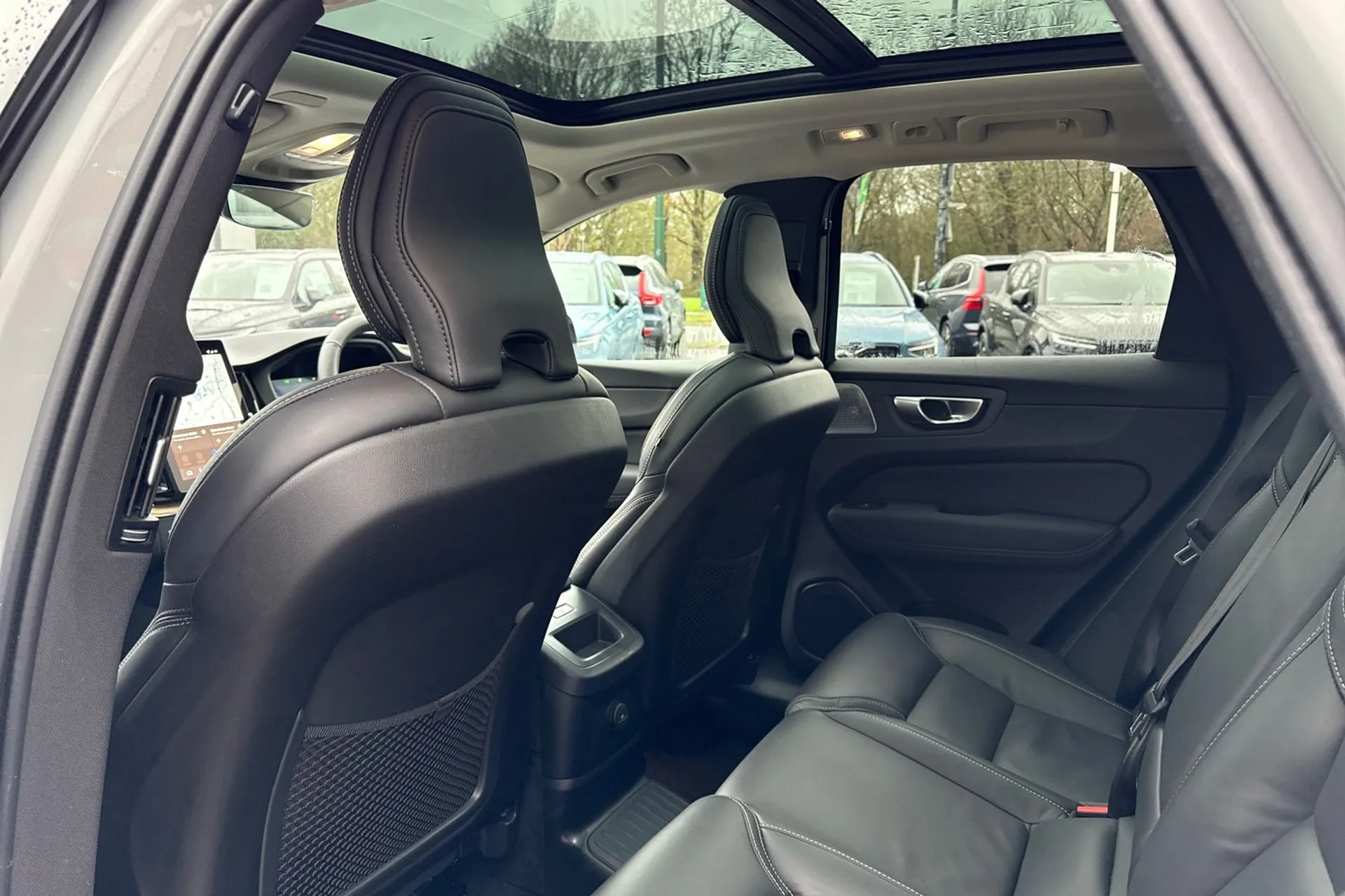 Volvo XC60 thumbnail image number 31